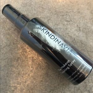Skindinavia Makeup Setting Spray NEW